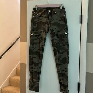 Vintage true religion camo zipped ankle jeans
